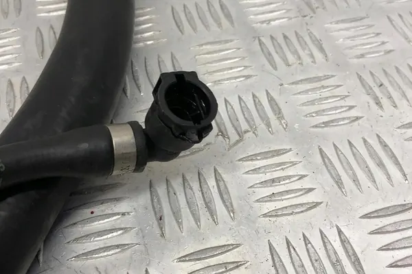 Jäähdytysputki BMW 5 TOURING (E61) 2.5L Diesel image 5