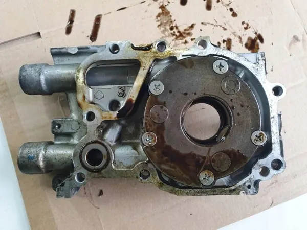 Tapa del Sello del Cigüeñal Subaru OE - Usado image 3