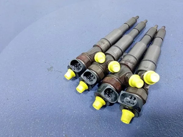 BMW 1 E87 118d E90 318d Injektorer 7794435 Set om 4 image 3