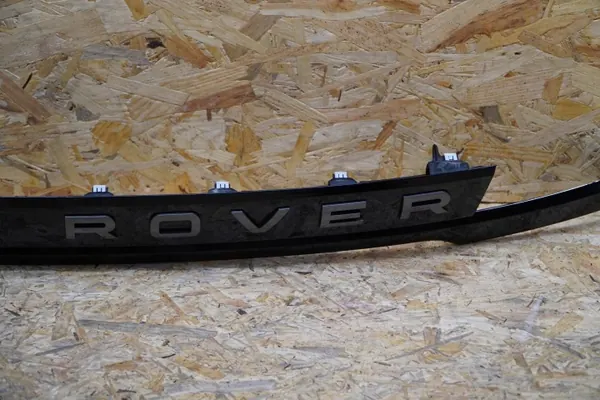 OEM K8D2-402A30-A Garniture Hayon pour Range Rover Evoque II image 9