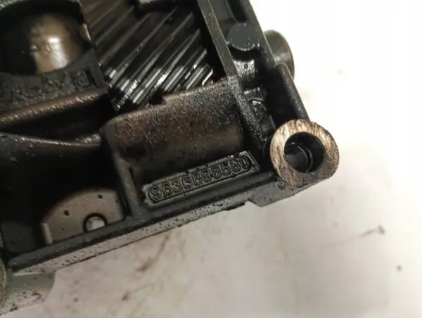 Oljepump Mitsubishi Outlander OEM 9636898380 2010 2.2L image 5