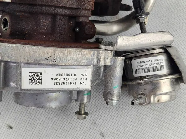 Turbo Mercedes OM607 H8201164371 - Pieza OE Usada image 3