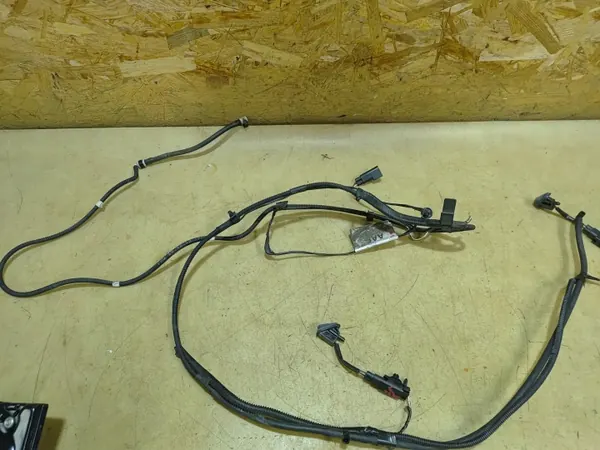 Mazo de mangueras lavaparabrisas Ford Focus MK3 OEM image 3