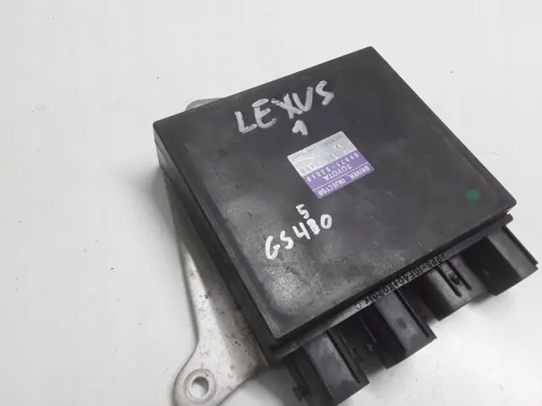 Lexus GS 300-450H injectiecontroller 8954030790 image 3