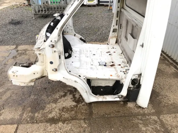 OEM LORK-1815-119892 Iveco Daily VI Cabine image 7