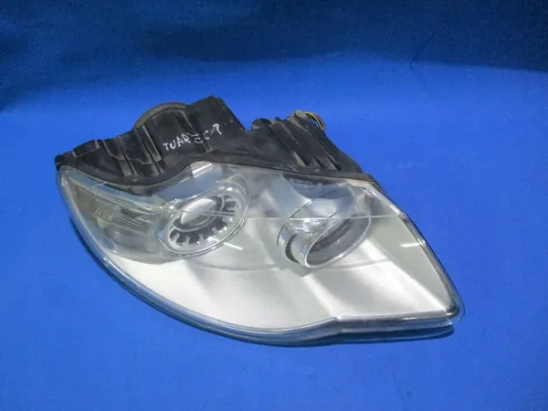 Farol Dianteiro Direito VW Touareg 7L Lift image 3