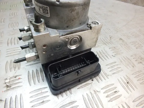 Mazda CX-3 Rempomp OEM BHR1437A0B - Gebruikt image 3