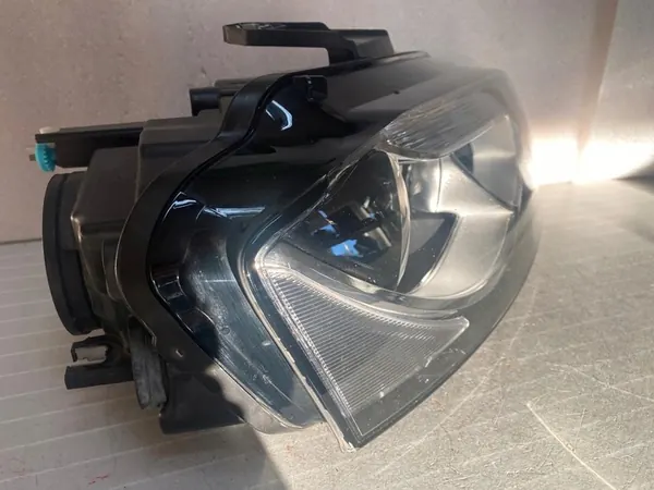 Faros derecho AUDI A3 8P BI XENON LED 8P0941030BM image 3
