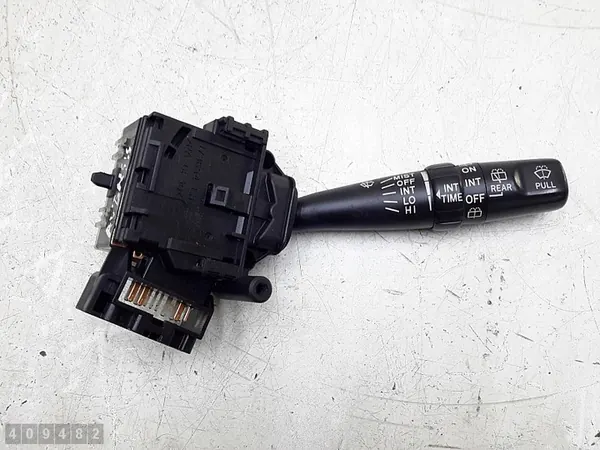 Interrupteur Toyota Avensis Verso 2003 image 1