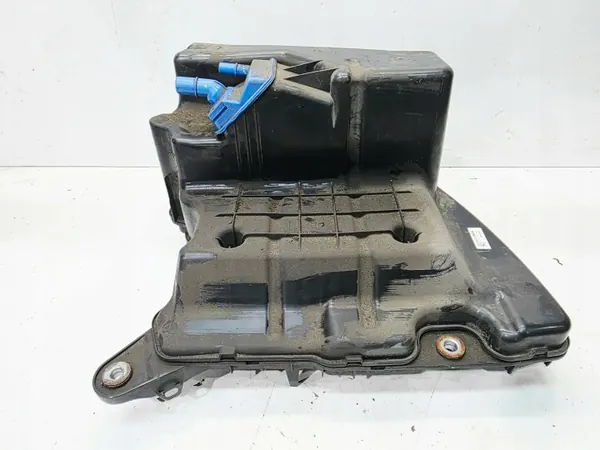 Audi OE 8W0131878AM Tank gebraucht - Passgenau image 2