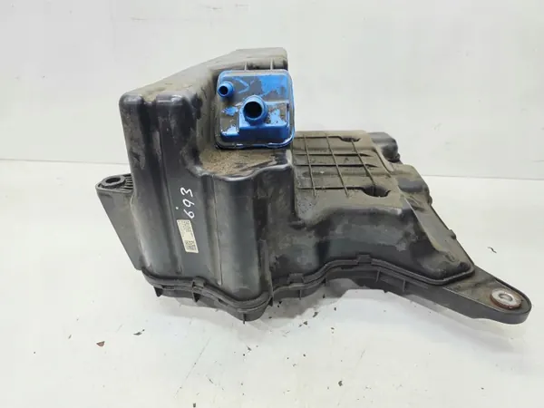 Audi OE 8W0131878AM Tank gebraucht - Passgenau image 3