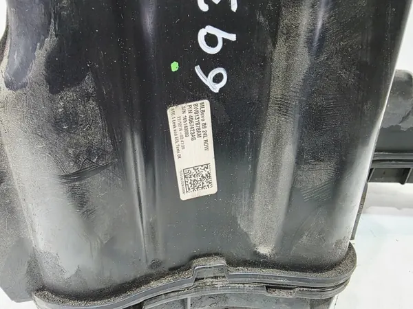 Audi OE 8W0131878AM Tank gebraucht - Passgenau image 6