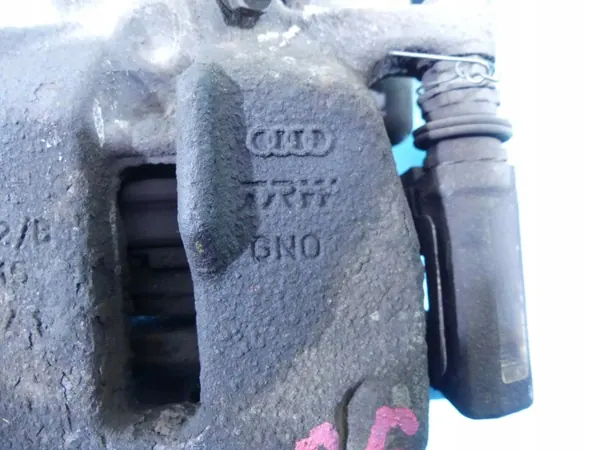 Pinça traseira esquerda usada OEM IMPRK1310396 Audi Q5 image 3