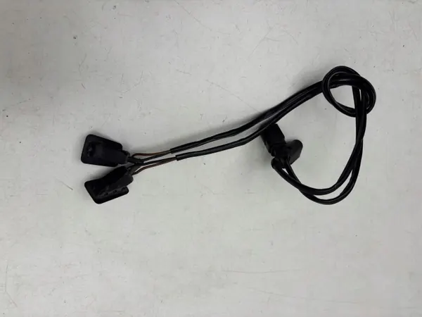 Audi A3 8L spolarmunstycken & slangar OEM 8L0955988A image 2