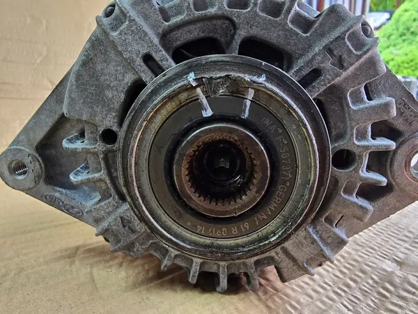 Vaihtovirtageneraattori Kia Hyundai 1.6 GDI 130A 37300-2B970 image 3