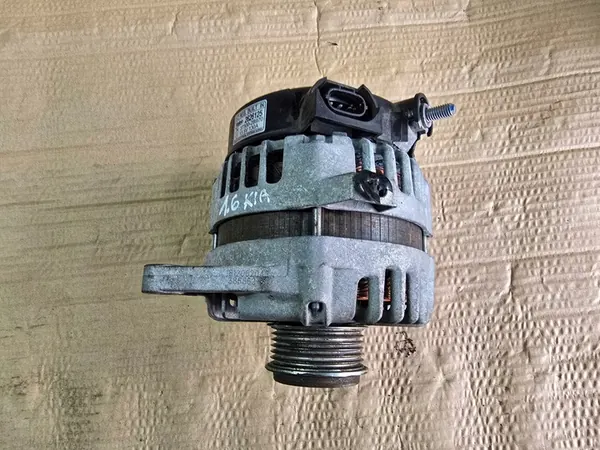 Vaihtovirtageneraattori Kia Hyundai 1.6 GDI 130A 37300-2B970 image 6