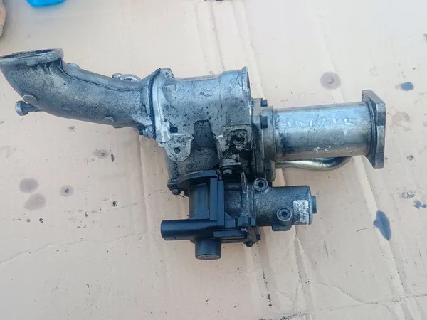 Válvula EGR con enfriador 1.5 DCI Renault Nissan image 5