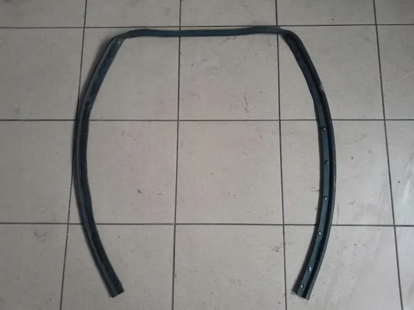 Joint de capot FT4B-R16B990 pour Ford Edge II 2015-18 image 2