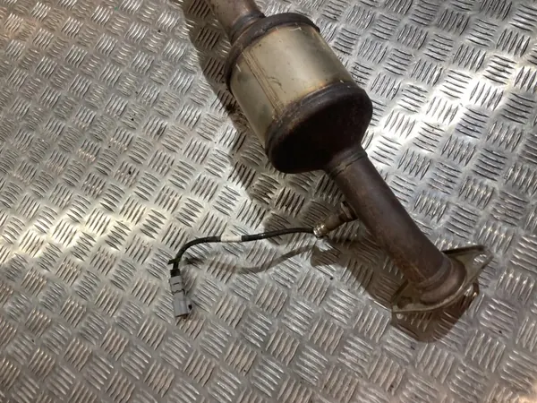 Mittleres Auspuffrohr OEM 3K006 für Toyota Yaris IV image 3