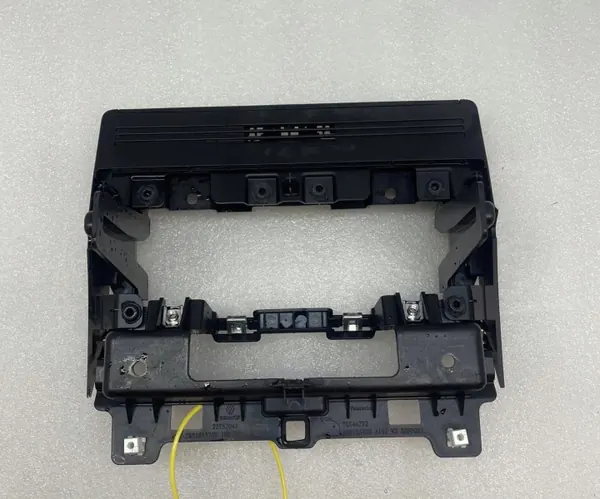 OEM 280381378R Radioframe voor Renault Traffic III/IV image 2
