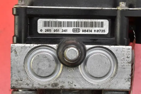 ABS-pumppu OEM 9666226380 Citroen C5 II X7 III image 8