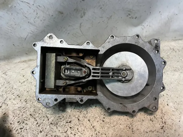 OEM 0438120170 Distributeur Carburant Papillon Mercedes W126 image 3
