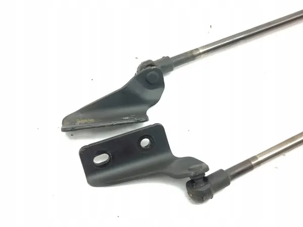 Volvo XC90 2004 Komplett Baklucka Dämpare OEM image 4