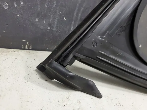 Dörrsilikon vänster fram PEUGEOT 208 OEM 9810970780 image 6