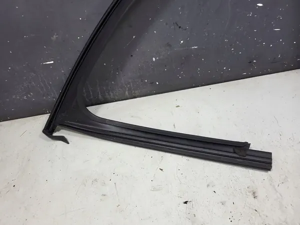 Dörrsilikon vänster fram PEUGEOT 208 OEM 9810970780 image 7