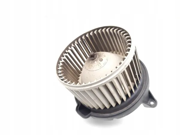 Nissan Pathfinder Puhallin OEM 5NFH-19805-AC image 5