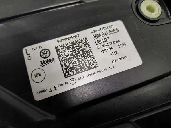 VW T-Cross Lift LED vasen lamppu image 3