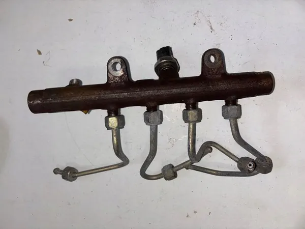 Brandstofrail Renault Scenic II A2C20001221 image 2