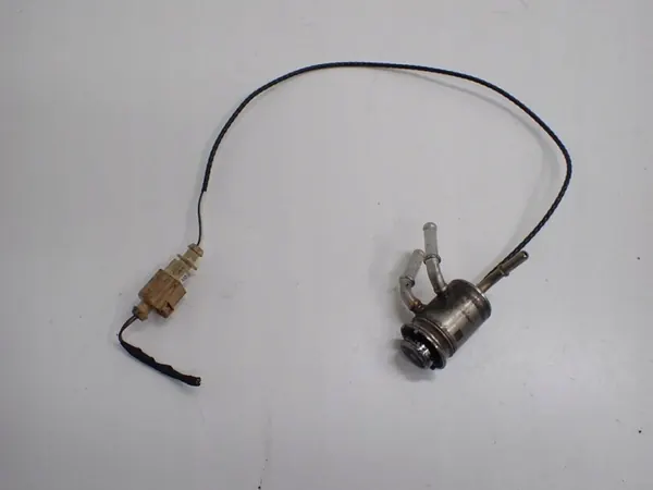 Inyector AdBlue OEM 05L131113K para Audi A4 B9 2.0 TDI image 2