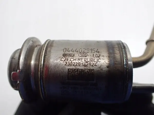 Inyector AdBlue OEM 05L131113K para Audi A4 B9 2.0 TDI image 3