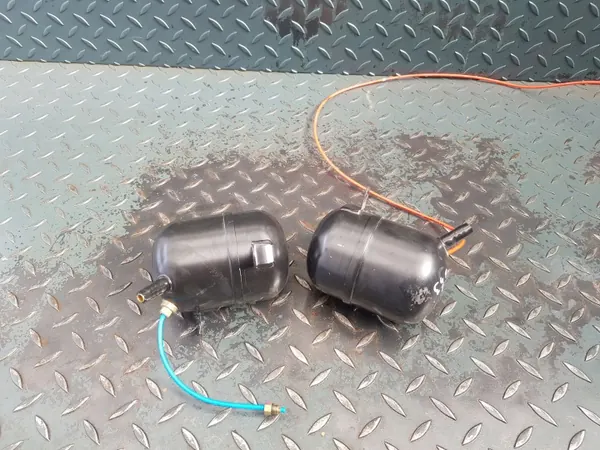 Bolsa de ar BMW OE esquerda/direita suspensão traseira image 5