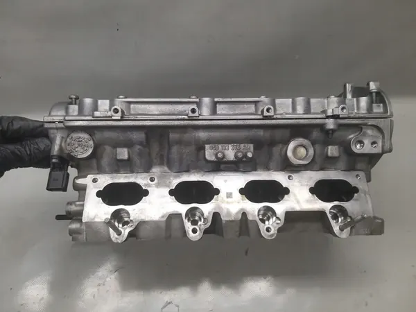 Cabeza de Motor 2.0 FSI BVY 150CV A4 Golf Leon Passat Touran image 4