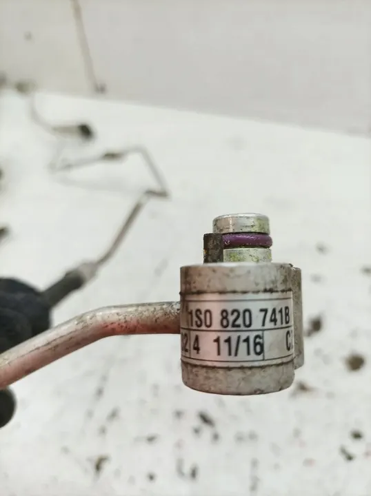 Ilmastointiputki 1.0 MPI Skoda Citigo I image 2