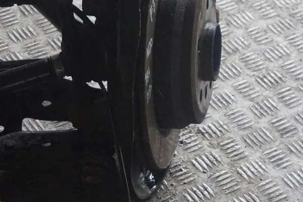 OEM 6792524 BMW Moyeu Suspension Droit Arrière image 4