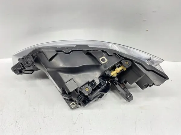 Farol dianteiro direito H4 SEAT Ibiza 4 2012-2017 image 2