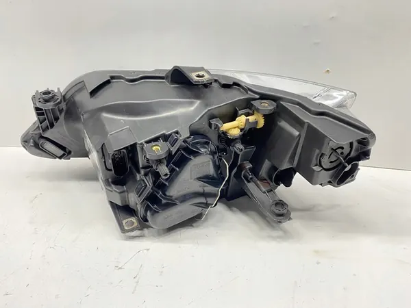 Farol dianteiro direito H4 SEAT Ibiza 4 2012-2017 image 4