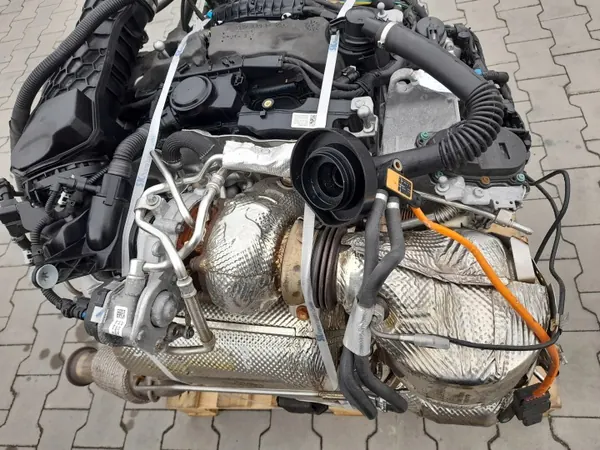Motor Mercedes Sprinter 2.0 CDI - 12k km Usado image 9