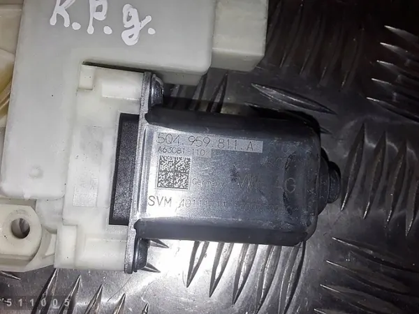 VW Golf VII Ruitenwissermotor OEM 5q4959811a - Gebruikt image 4
