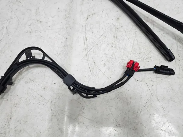 Mercedes S550 W222 pyyhinvasen vasen OEM W000031244 image 5