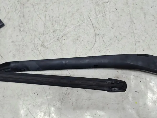 Mercedes S550 W222 pyyhinvasen vasen OEM W000031244 image 9