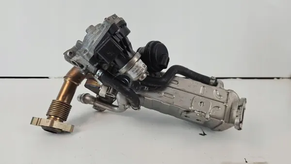 Refroidisseur EGR BMW OEM 84731634CAR pour 1,5/2,0D image 3