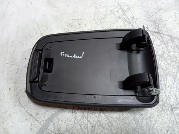 Opel Grandland X mittkonsol armstöd OEM GRANDLANDPK image 3