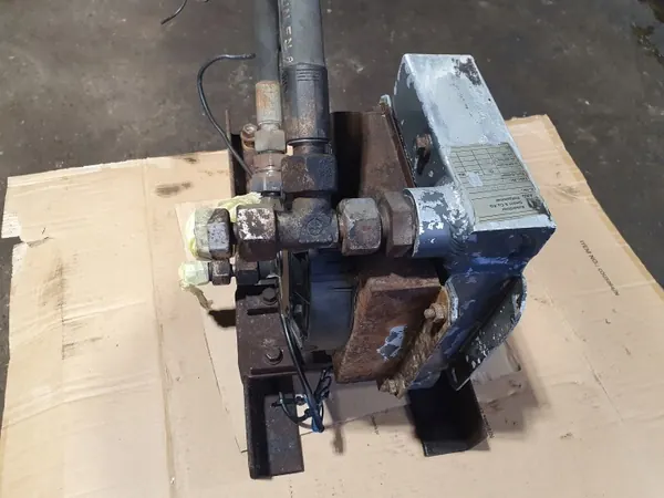 Volvo OE hydraulpump för kranlastbil image 3