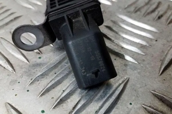 Vevaxelpositionssensor OPEL ASTRA K 1.6L Diesel image 2