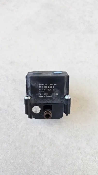 Compresseur de suspension BMW OE 4722555620 d'occasion image 3