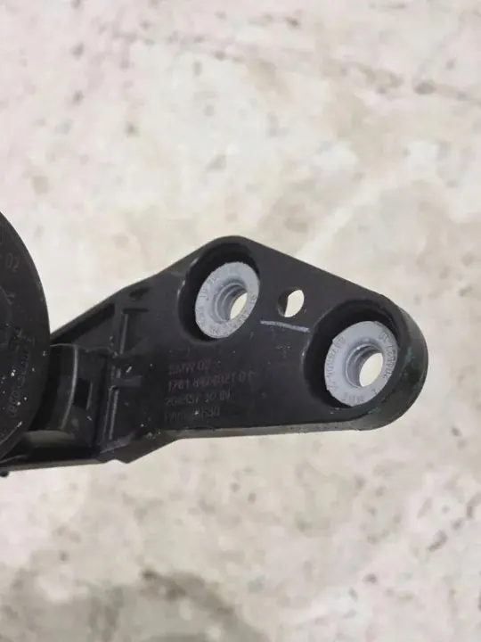 Vattenpump OEM 8477210 för BMW X5/X6 3.0D B57 image 4